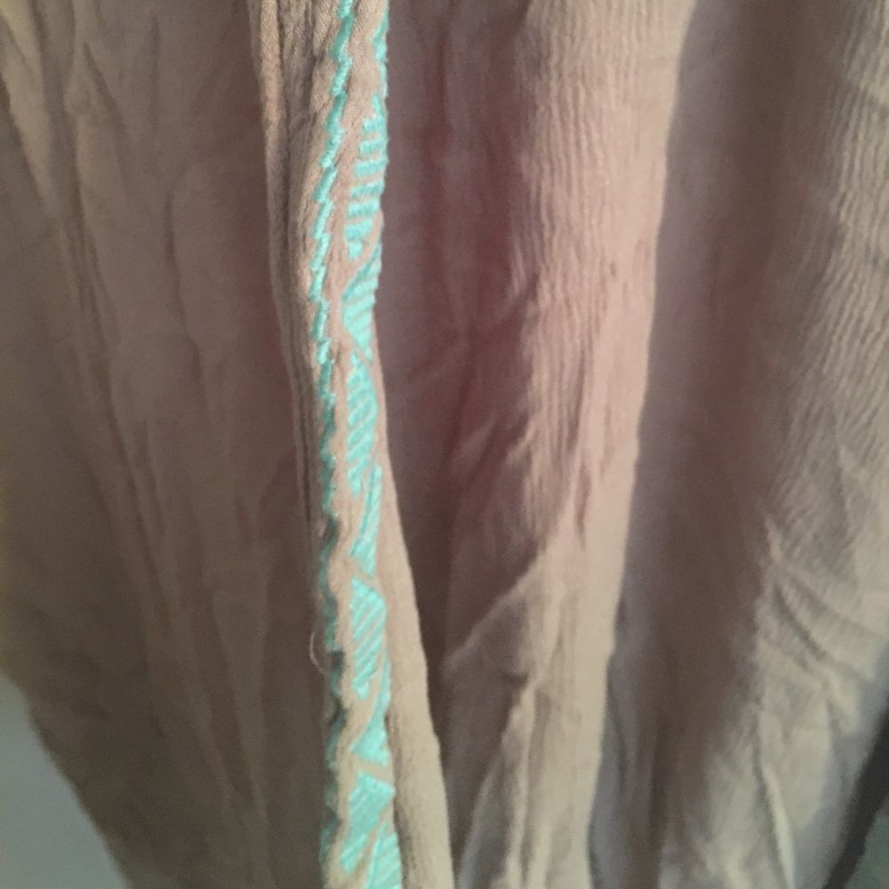Poncho - Picture 3 of 3